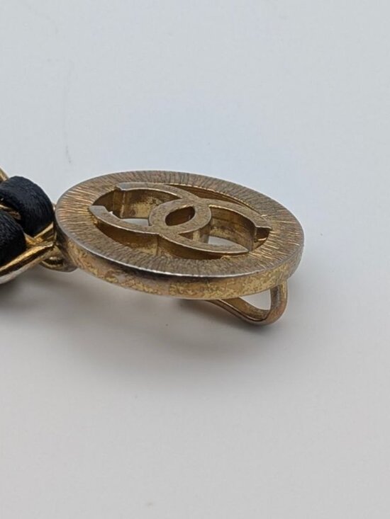 Chanel Leather Chain Belt CC Logo Round Gold Black main image 4